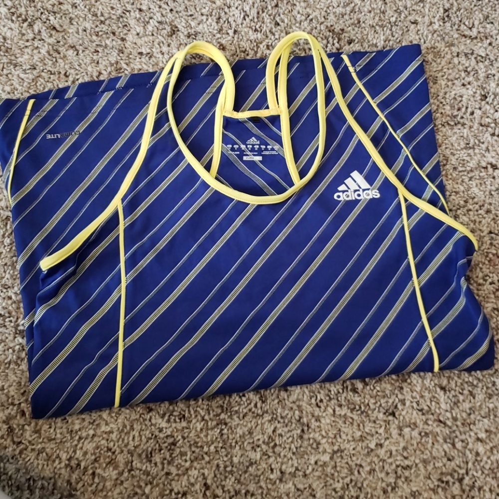 3/25$ Adidas top barely used